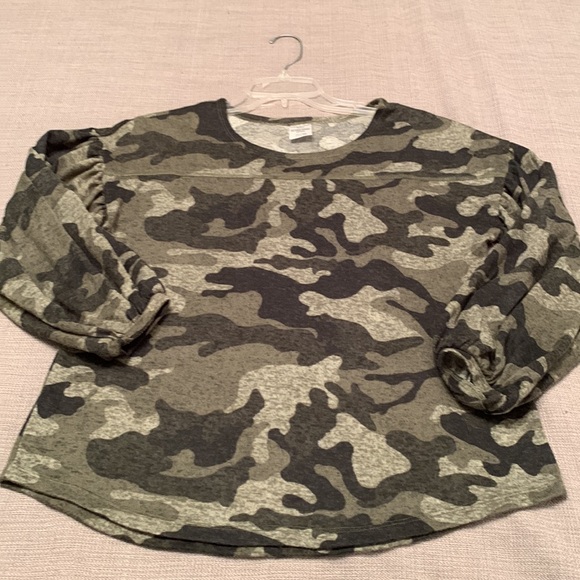 NWT MODA Camouflage CAMO Top Balloon & Quarter Length Sleeves - Picture 9 of 11